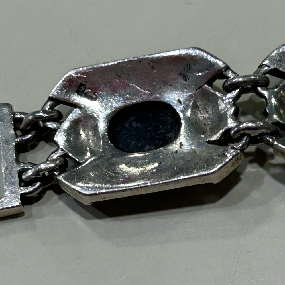 Vintage Art Deco Onyx, Marcasite and Sterling Silver Bracelet - Picture 6 of 11